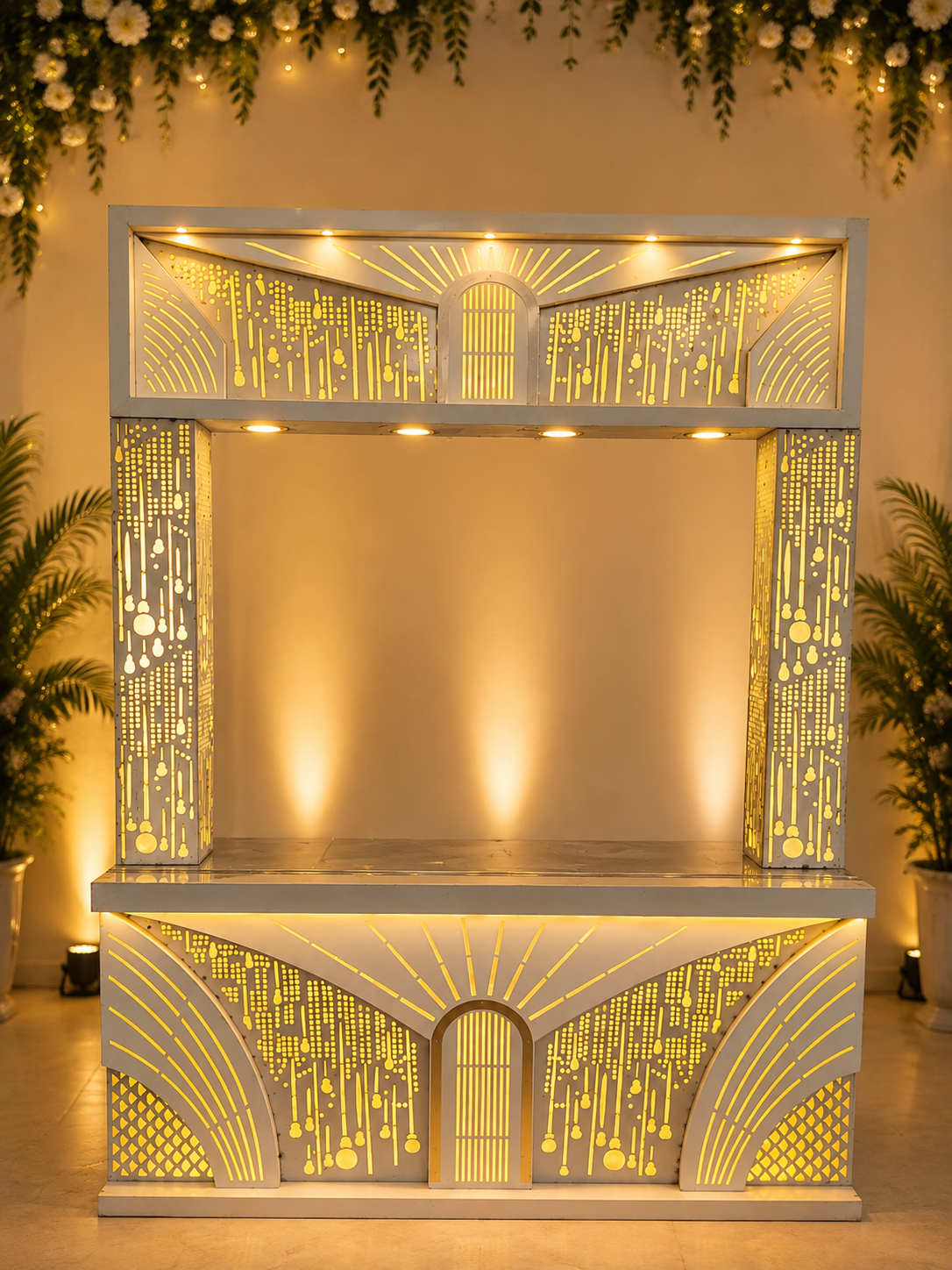 BUTTERFLY LED TABLE WITH CANOPY SET